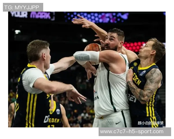 瓦兰丘纳斯半场高效表现10分8板4助力助球队争胜